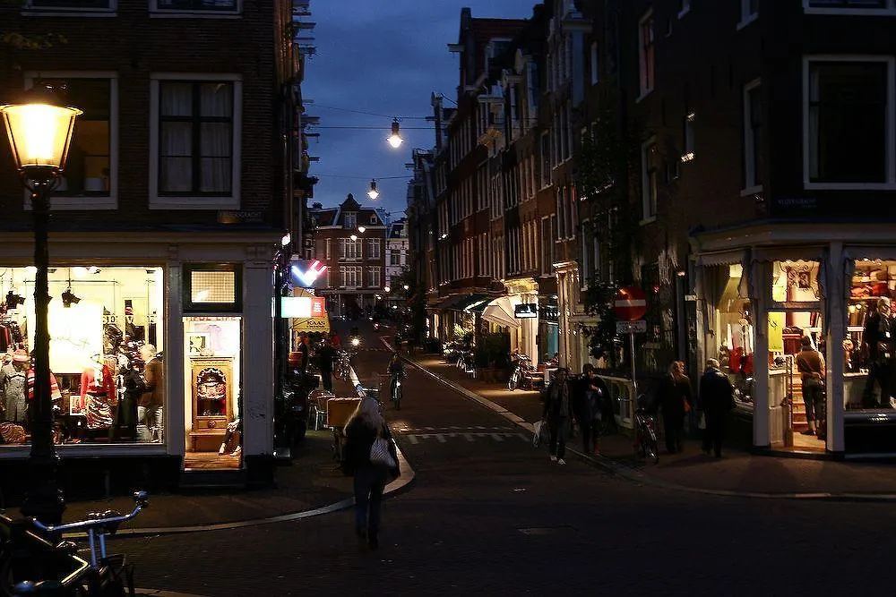 Home Run Amsterdam Bed & Breakfast Ολλανδία
